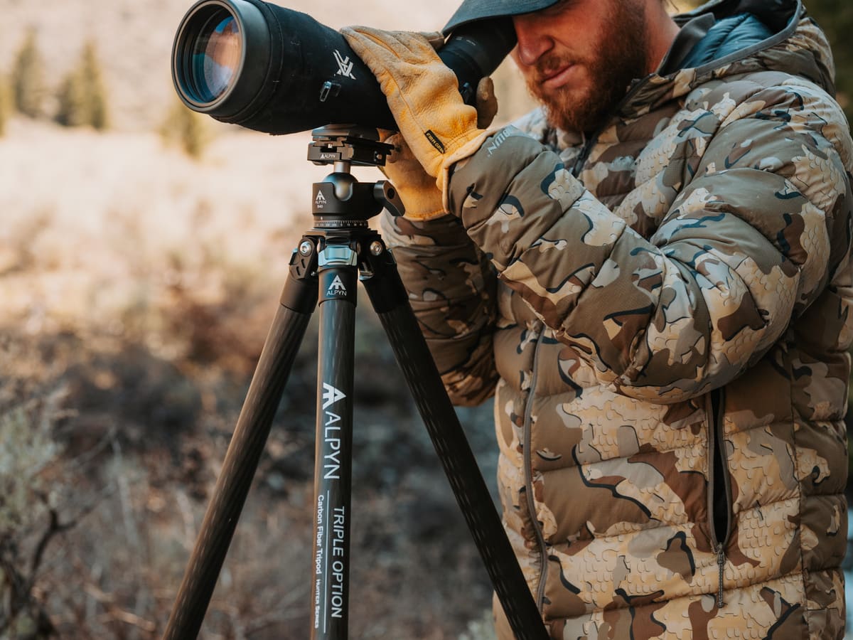 Big-game hunting workshop scene